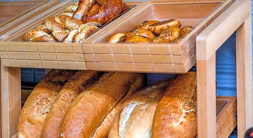 Days Inn by Wyndham Alanya