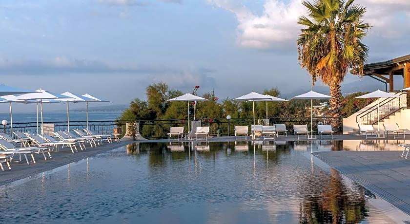 Delta Hotels by Marriott Giardini Naxos