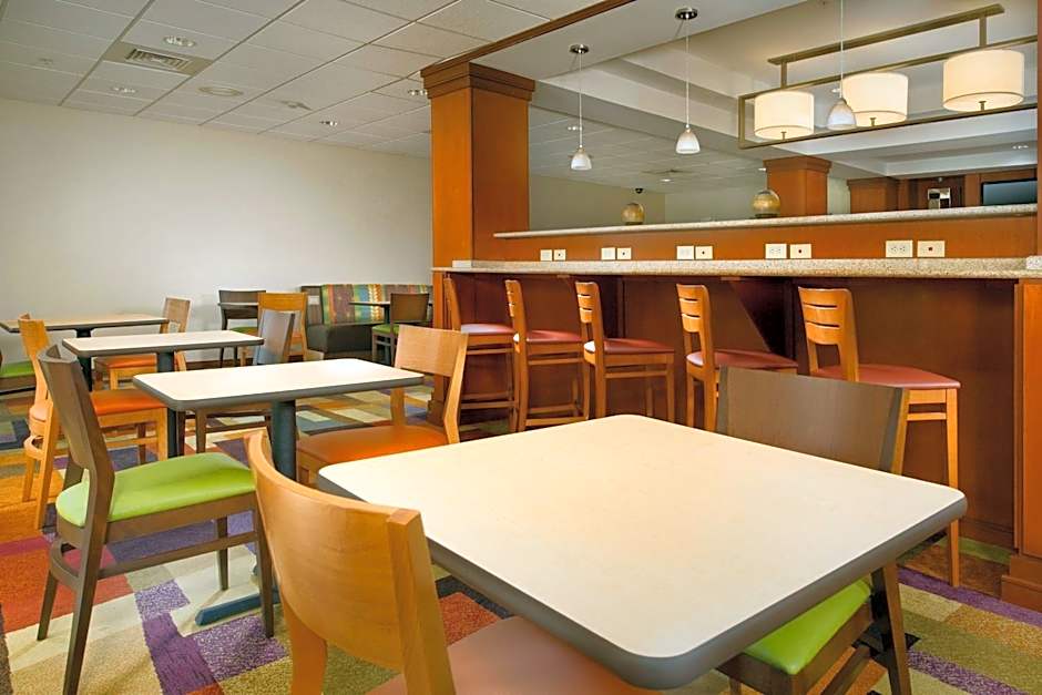 Fairfield Inn & Suites by Marriott Waco North