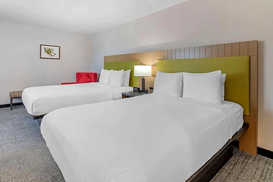 Country Inn & Suites by Radisson, Vallejo Napa Valley, CA