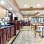Comfort Suites Topeka Northwest