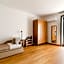 Glass House - Smart Rooms & Parking