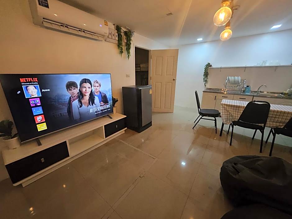 Jomtien Beach Hostel