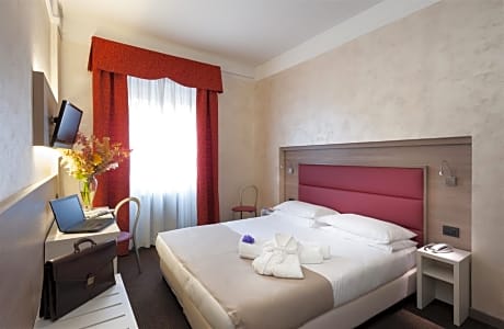 Hotel Gamma