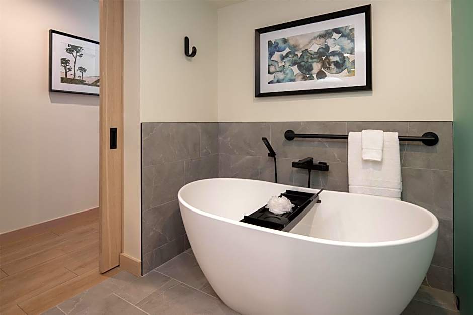 Casa Mani Resort Napa Valley, Curio Collection By Hilton