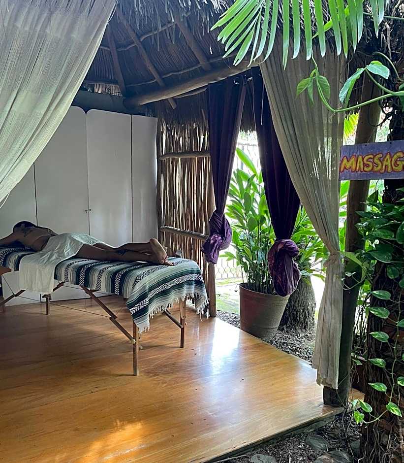 Akoma Sayulita
