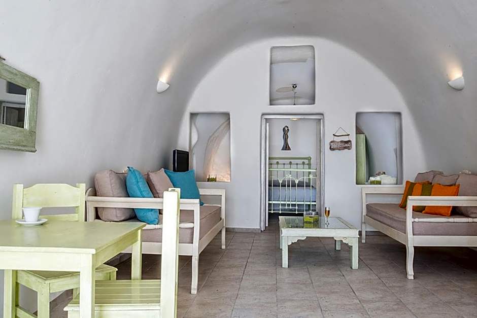 Blue Dolphins Apartments