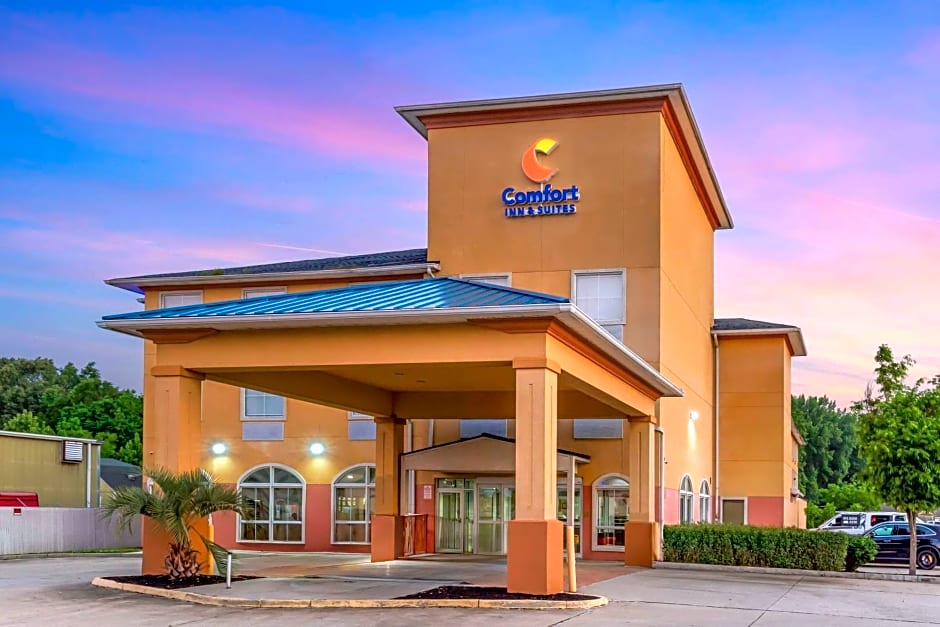 Comfort Inn & Suites Chesapeake