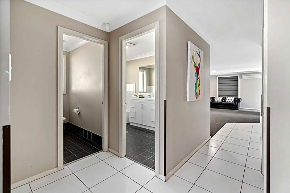 West End Motor Lodge