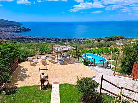 Una terrazza sul mare
