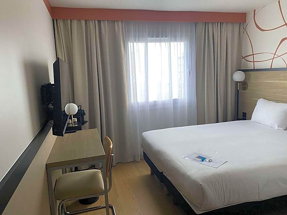 Sure Hotel by Best Western Caen Memorial