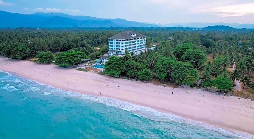 Khanom Golden Beach Hotel