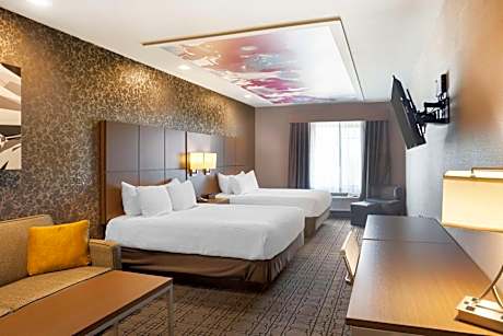 One Bedroom Queen Suite with Two Queen Beds and Sofa Bed