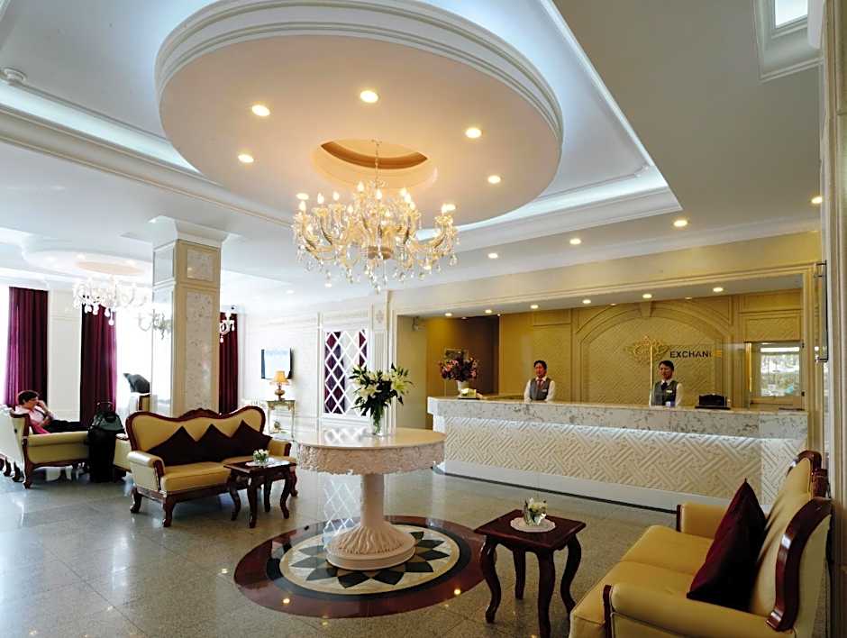 Bayangol Hotel