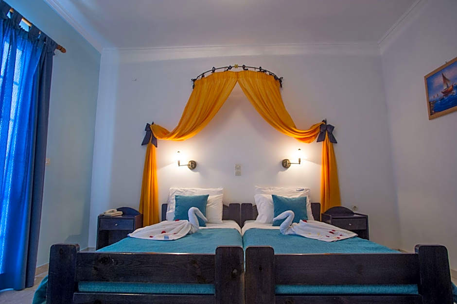 Anagenessis village hotel