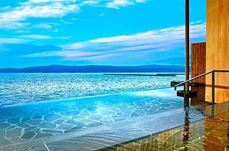 Yukai Resort Kinpaso