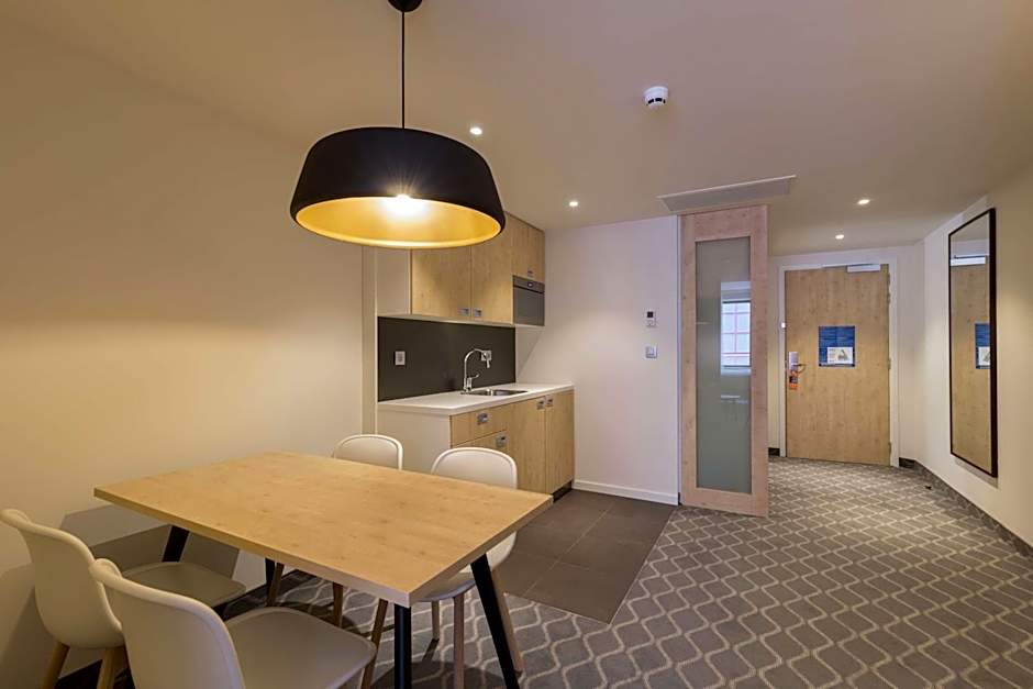 Hampton By Hilton Antwerp Central Station