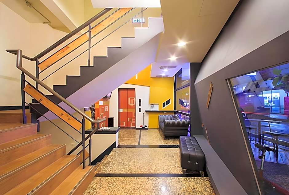 CHECK inn Express Taichung Fengchia