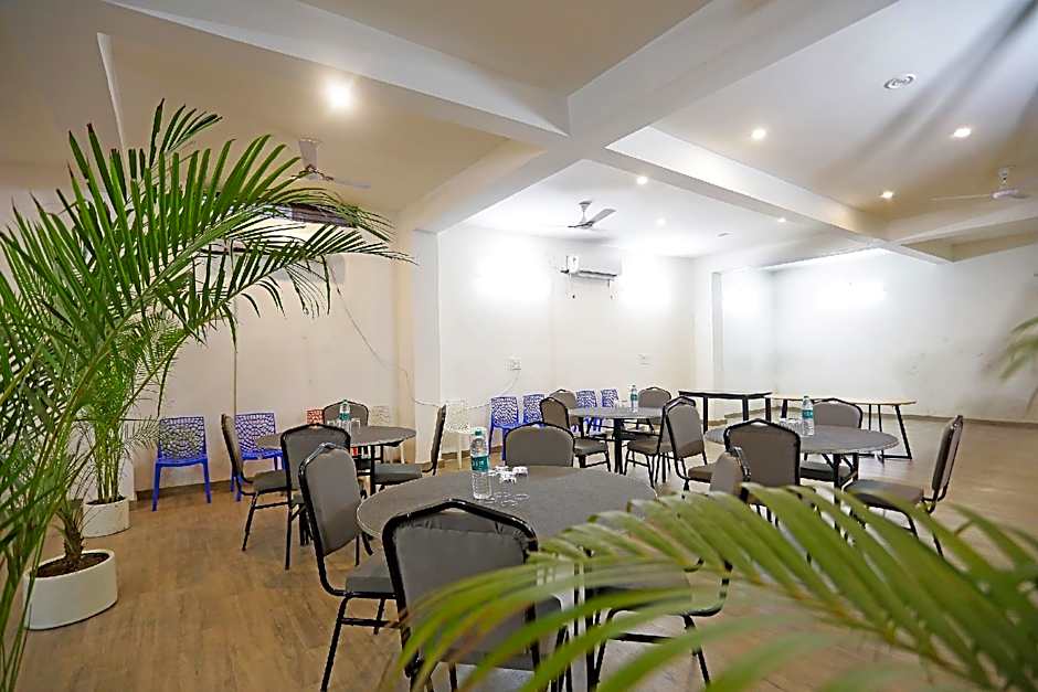 OYO Townhouse 398 Cloud Bay