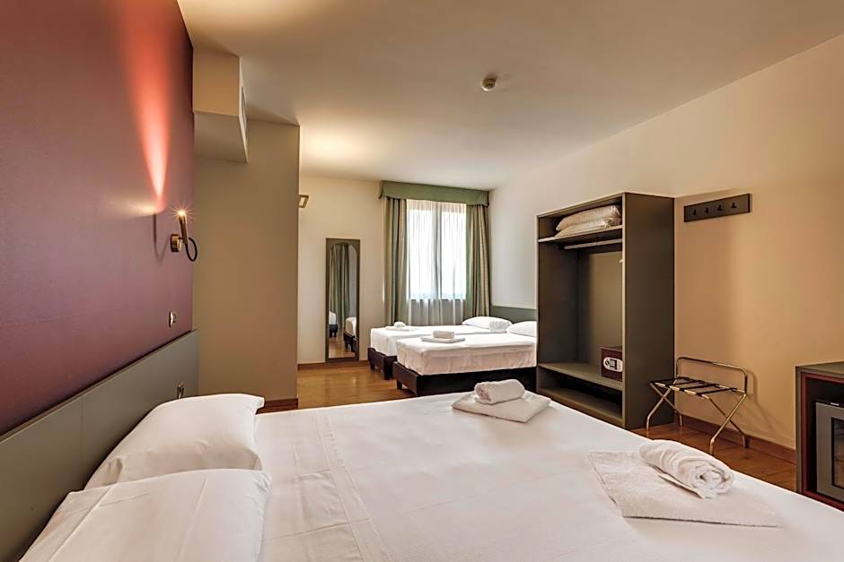 HC Hotel Cremona Pilgrim's
