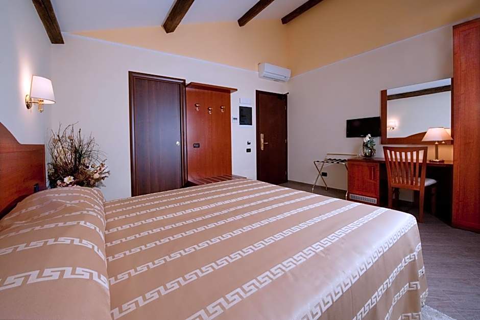 Hotel Roma Tiburtina Metro