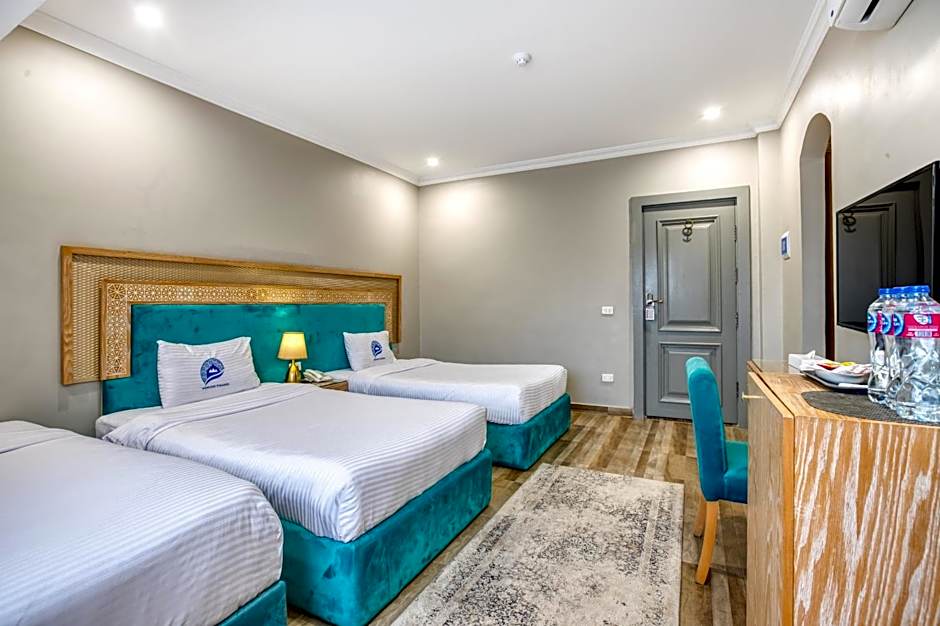 Mamlouk Pyramids Hotel