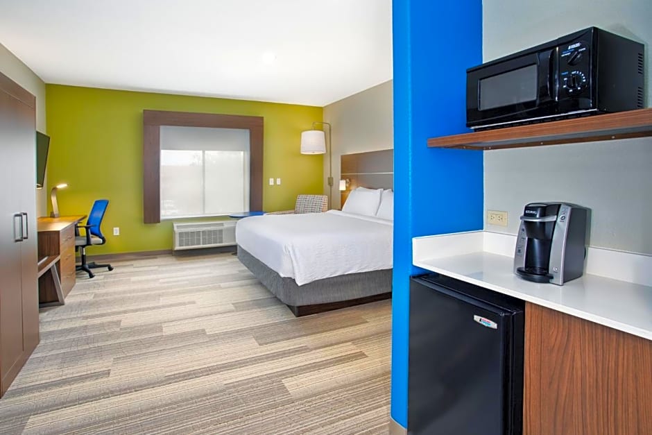 Holiday Inn Express Hotel and Suites Katy By IHG