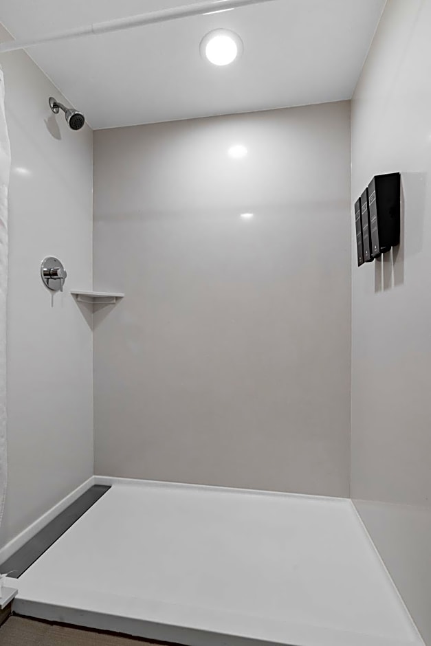 Hotel Avisa Downtown