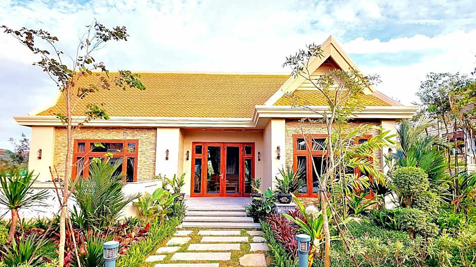 KNN Luxury Hill