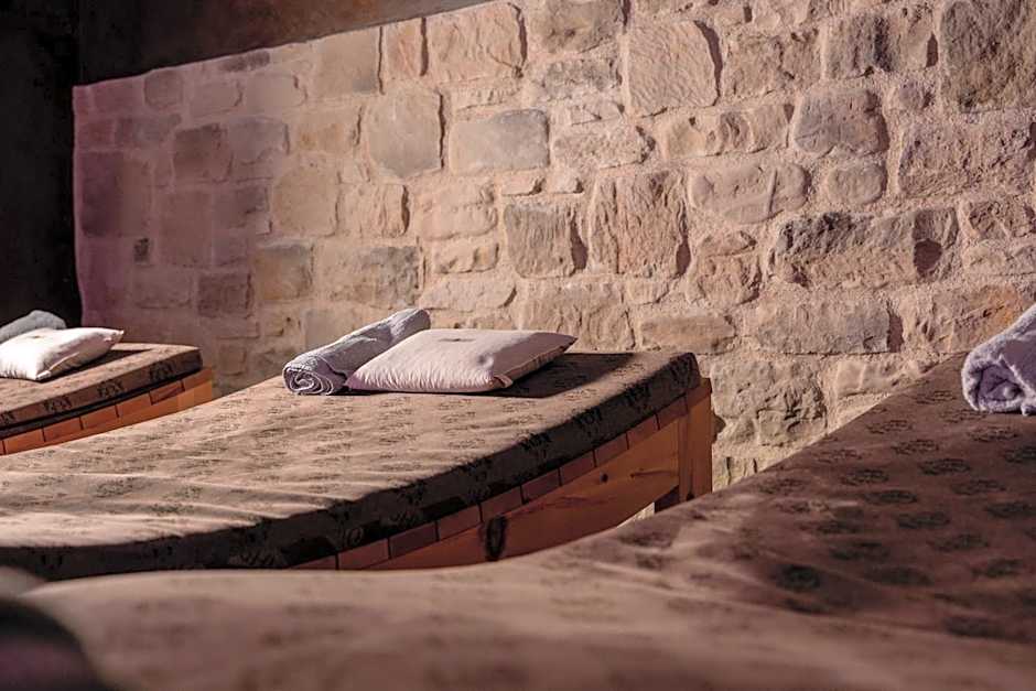 Aura Relais