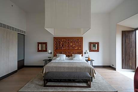 Standard Double Room (3 Adults)