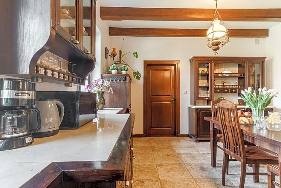 Apartamenty w Dworku Cheval