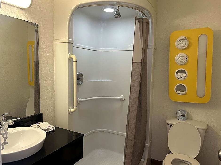 Motel 6 Stanton, CA - Anaheim West