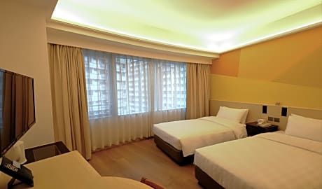 Pacific Grand Twin Room