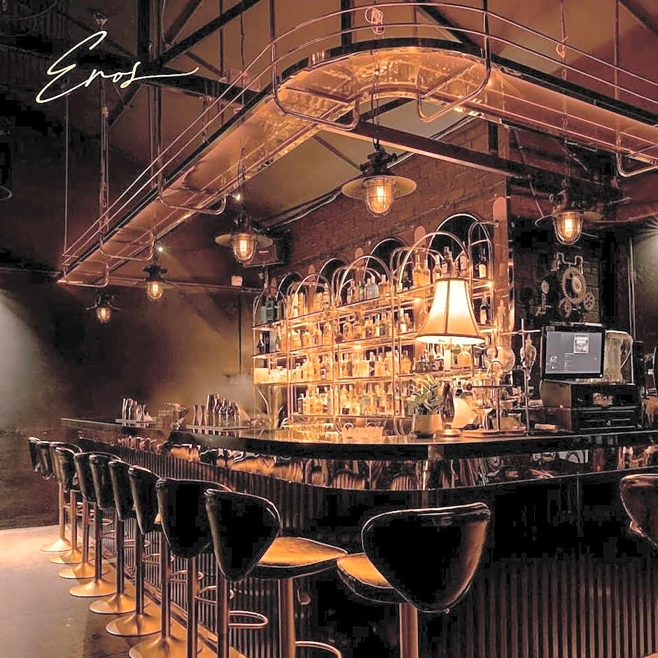 The Alcove Library Hotel