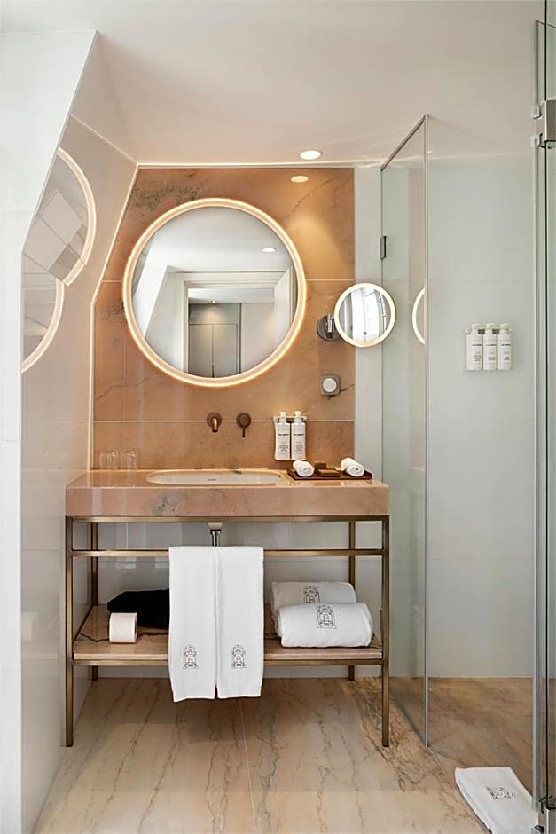 Vignette Collection Convent Square Lisbon By IHG