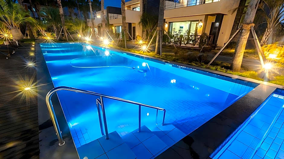 Arts Spa and Pool Villa
