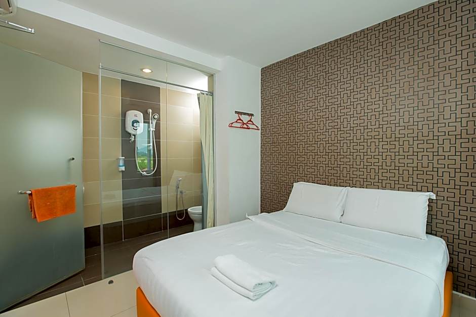 1 Hotel Mahkota Cheras