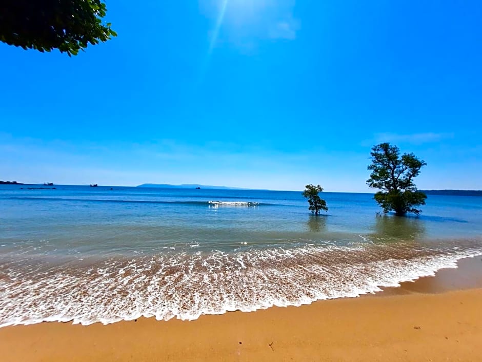 Plub Pla Koh Mak Retreat