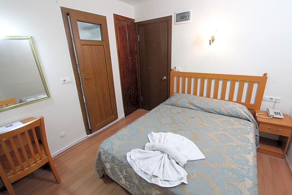 Hotel Ave Maria