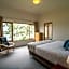 Stewarts Bay Lodge
