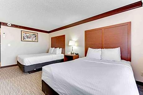 Queen Room with Two Queen Beds and Movie Review - Disability Access/Non-Smoking