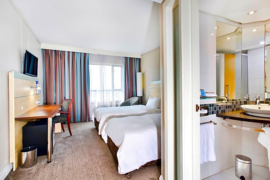 Holiday Inn Express Sandton-Woodmead