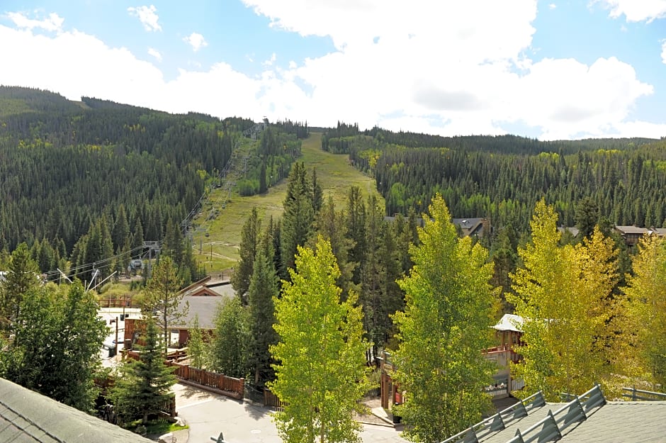 Jackpine & Black Bear Condominiums by Keystone Resort