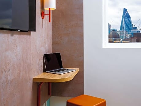 Twin Nest - Room with 2 single beds