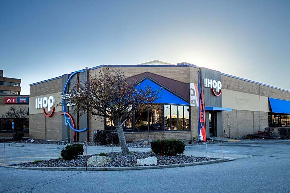 Holiday Inn Brookfield - Milwaukee By IHG