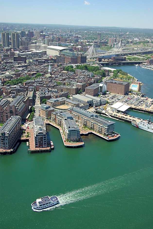 Battery Wharf Hotel, Boston Waterfront