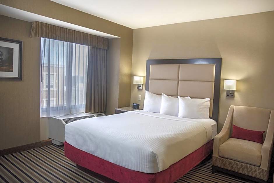 The Madison Concourse Hotel