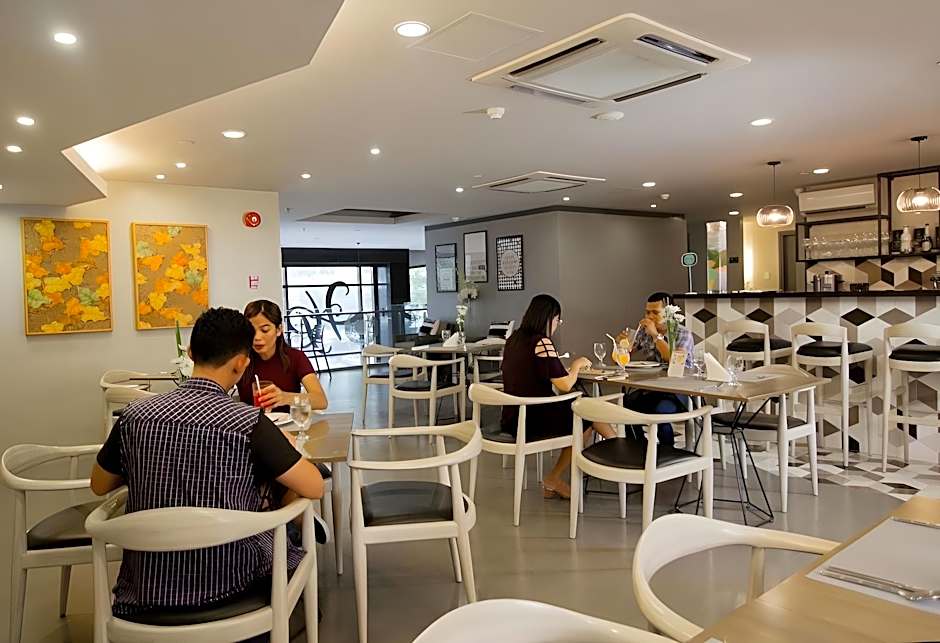Cebu Hotel Plus