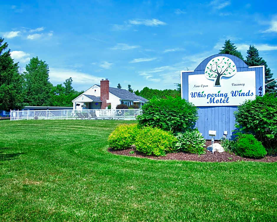 Whispering Winds Motel